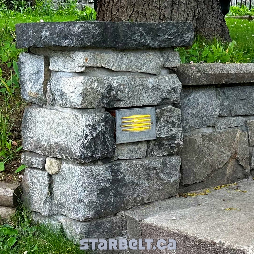 stony sentry lamp